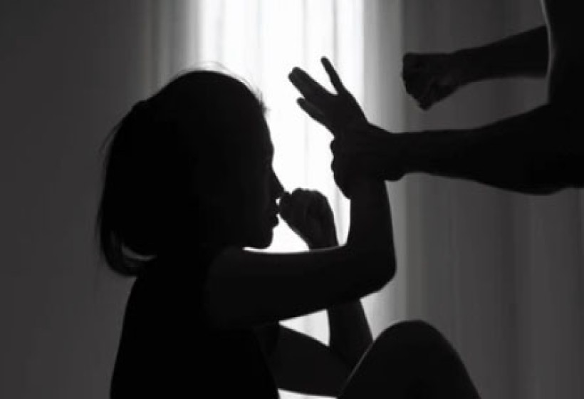 लांजा हादरलं! १२ वर्षीय मुलीवर तीन अल्पवयीनांकडून अत्याचार